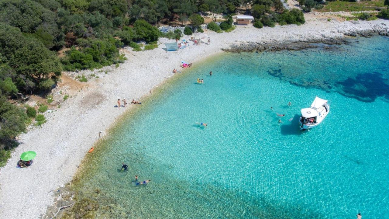 Beautiful Apartments Ksenija Mali Lošinj Extérieur photo