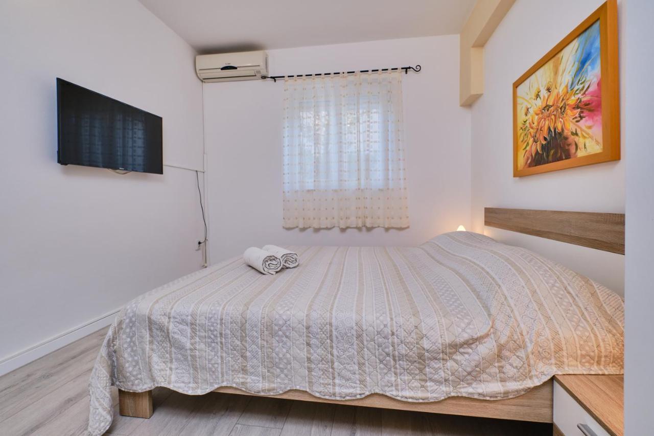 Beautiful Apartments Ksenija Mali Lošinj Extérieur photo