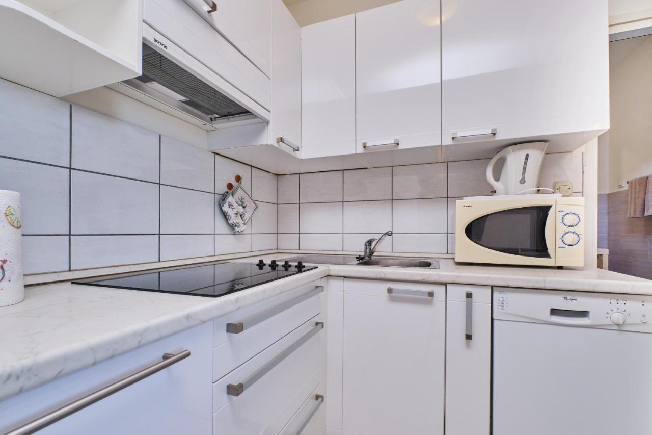 Beautiful Apartments Ksenija Mali Lošinj Extérieur photo